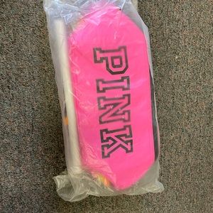 New with tags pink Victoria’s Secret cooler bag